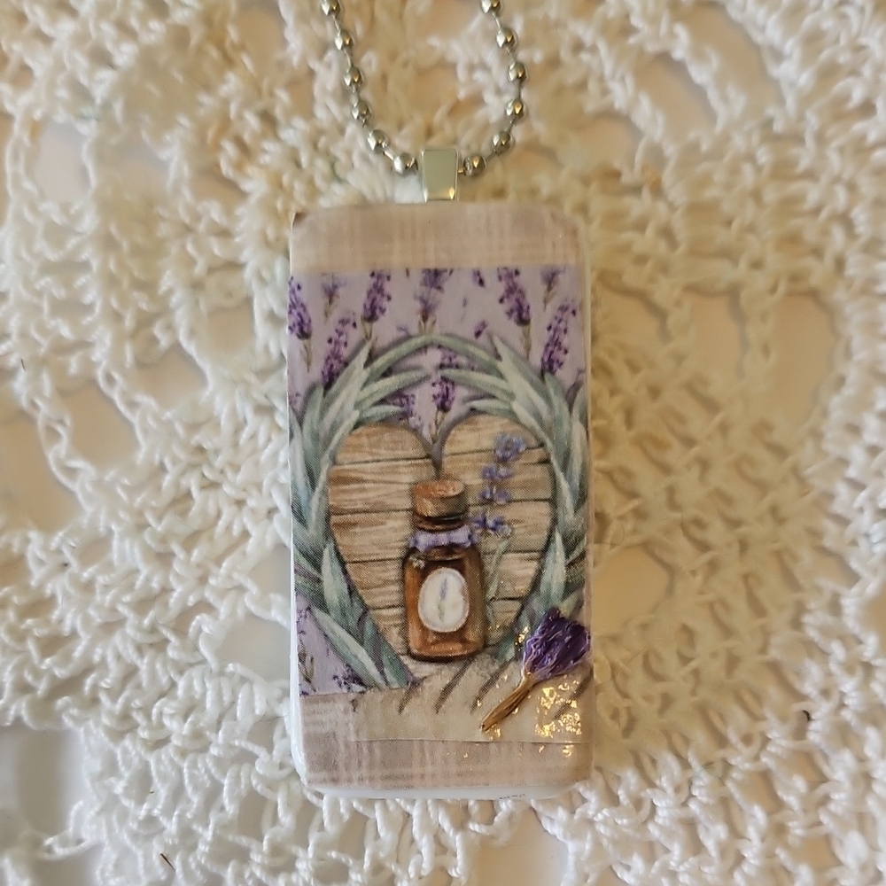Handcrafted Alter Domino's Necklace